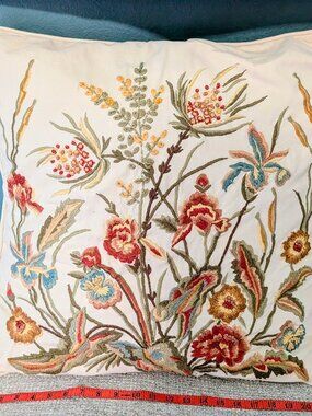 Pottery Barn Embroidered Crewel Floral Palampore Jacaobean Pillow Cover 24 L"